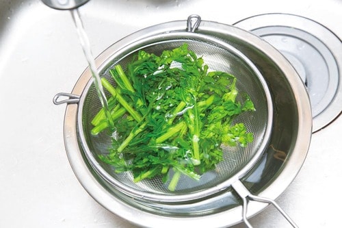 下茹で&冷水にさらしてから小分けに 野菜の冷凍保存方法おすすめ イメージ