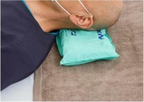 柔らかくフィットするのはアイスノンだけ イメージ