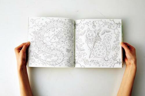 「“かわいい”の魔法にかかる 夢色ハピネス塗り絵」 大人の塗り絵おすすめ イメージ2