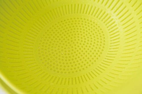 C評価: 曙産業のザルとボウルのセットは縦穴にひじきがすっぽりはまります ザルおすすめ イメージ2