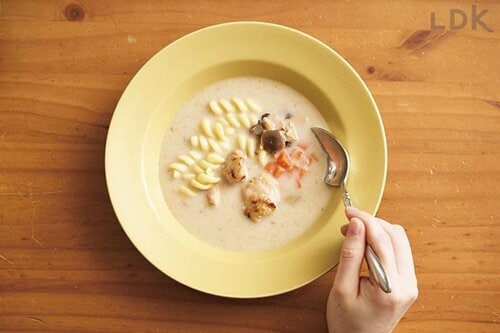 深さがあるから汁物もOK! イメージ