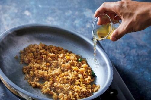 トナミ醤油「しろえびだし」は宝石のような輝きのおだし イメージ2