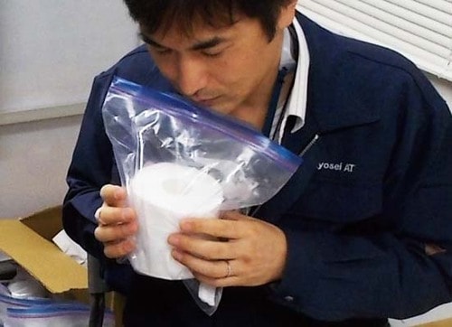 ホルダーにつけるだけで本当に消臭効果があるんです