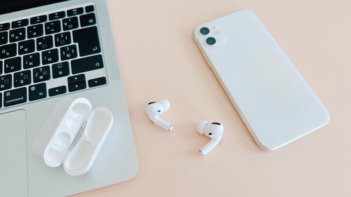 ブラックフライデーでイヤホンやヘッドホンが一挙割引！ オーディオおすすめ イメージ