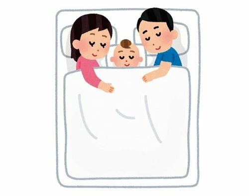 家族みんなで寝る家庭では子供を起こさずにすむのも嬉しい イメージ