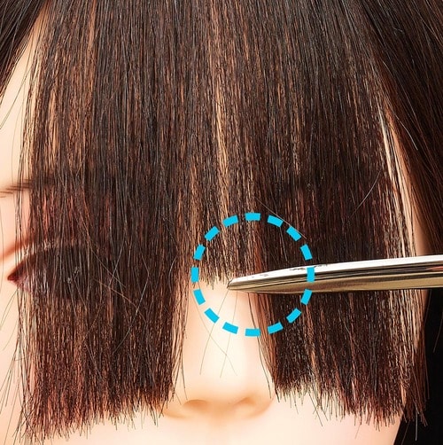 STEP2:最短&最長部分を決めて前髪の長さの基準を作る イメージ