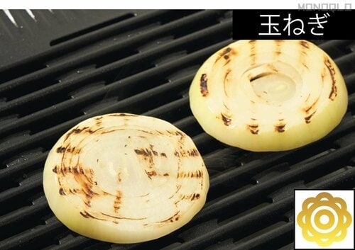 蒸気の力でふっくら焼ける! mottole「減煙ホットプレート」おすすめ イメージ