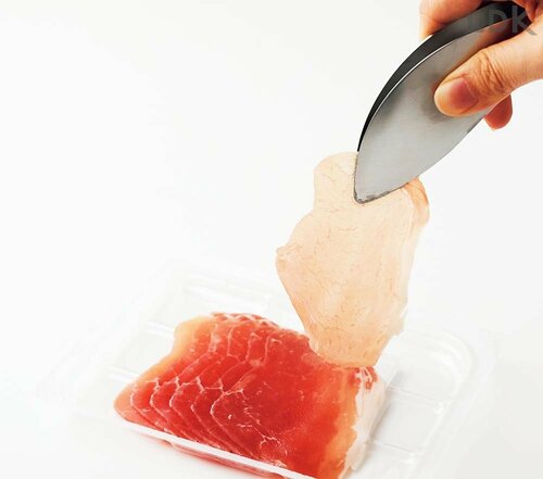 薄い食材でも軽い力でキレイにつかめる トングおすすめ イメージ2