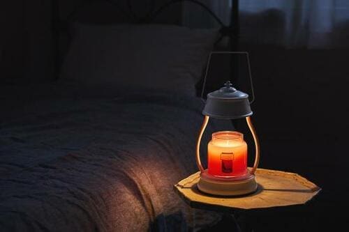 電球でやさしく溶かすカメヤマキャンドルハウス「ウォーマーランプ」 イメージ2