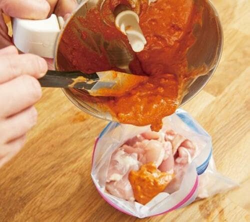 「タンドリーチキンのサンド」をつくる イメージ4