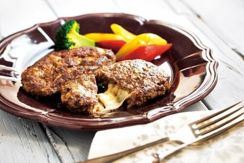 とろけるような贅沢な旨味まろやかな黒毛和牛ハンバーグ イメージ