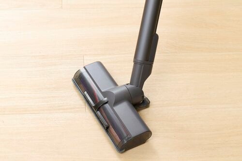 ③動かしやすさ 紙パック式コードレス掃除機おすすめ イメージ2