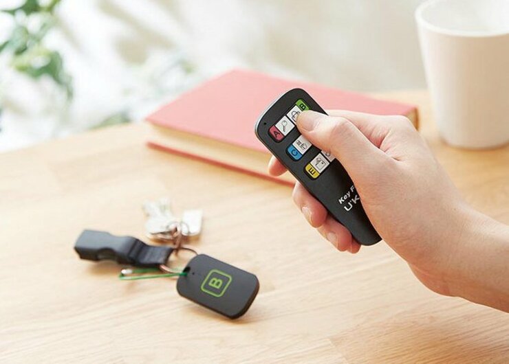 【デジタル介護】なくしモノがすぐ見つかる！ キーファインダーのおすすめ4選│『家電批評』が比較