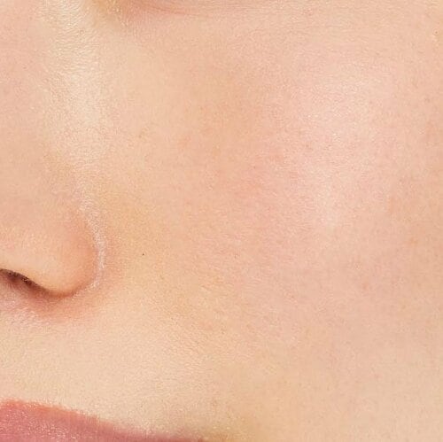 【普通肌】溶け込むようにやさしく発色 デパコス春コスメおすすめ イメージ
