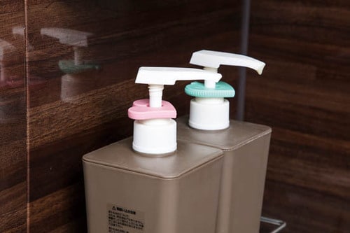 ［実力まぁまぁ］シャンプーの 出しすぎ防止で節約できます イメージ