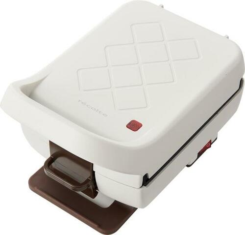パンのパサつきが気になる レコルト「プレスサンドメーカー プラッド」 イメージ
