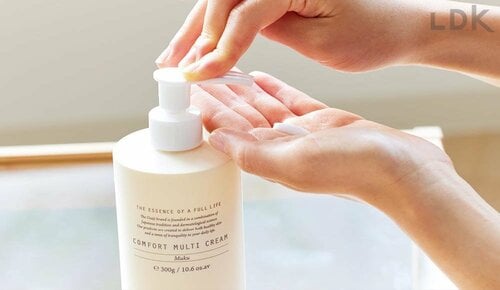 ポンプタイプで使いやすい ベビークリームおすすめ イメージ