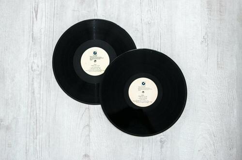2枚のレコード