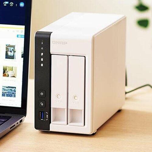 AI NASおすすめ QNAP TS-216G イメージ1