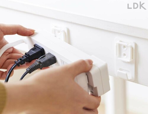 テーブル横でまとめるならホルダータイプ イメージ