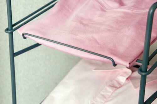 意外なものが衣類収納にピッタリ！おしゃれ着を保管するのに使える イメージ2