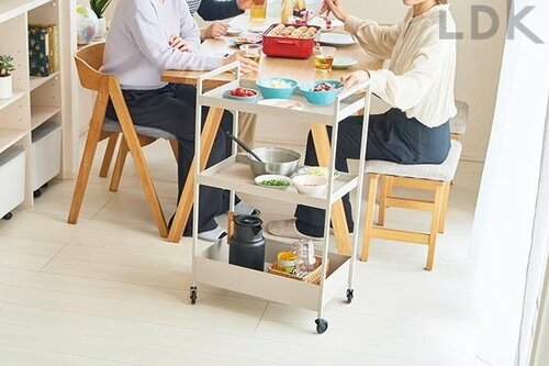 小さな食卓用テーブルも広々使える イメージ