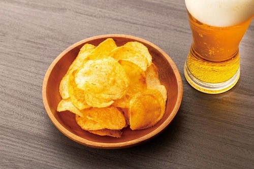 しっかり酸味が効いていてビールにメチャ合う！ カルディおすすめ イメージ