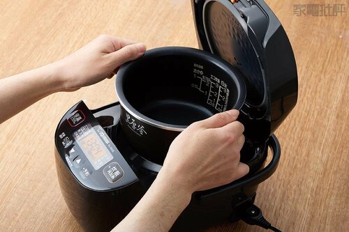 【使い勝手】ボタンが硬めで内釜も重かった 一人暮らし向け炊飯器おすすめ イメージ2