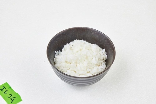 炊飯時間:45分食感 :3.5/5点 エレコム「LiFERE 小型IH炊飯器」おすすめ イメージ2