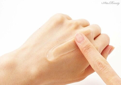 みずみずしく伸び抜群！細部までなじませやすい 毛穴洗顔料おすすめ イメージ