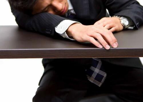 最高の快眠へのカギは緊張をほぐしてくれる香り イメージ