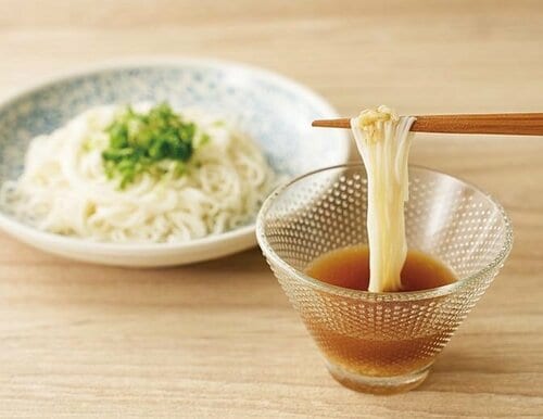 具材がない日のそうめんに発酵調味料をプラス 塩麹おすすめ イメージ