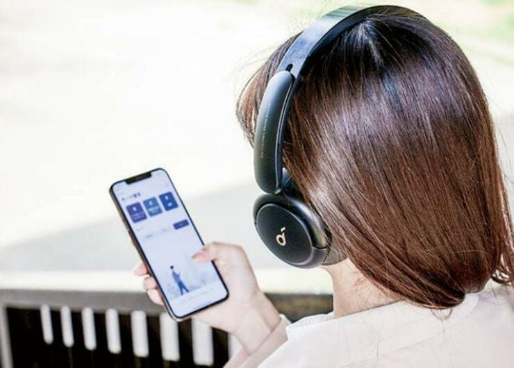 アプリの設定で大変身、Ankerの格安ヘッドホン ｜『家電批評』が比較