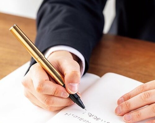 仕事効率が上がる高級ボールペンはどれ？ 高級ボールペンおすすめ イメージ