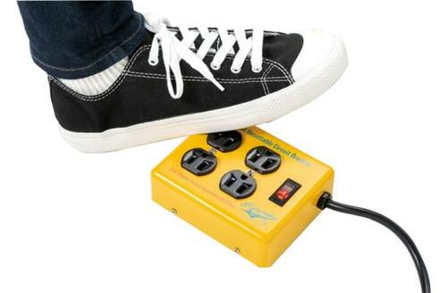 カインズ:Kumimoku スチールタップ4口 イエロー:コンセント