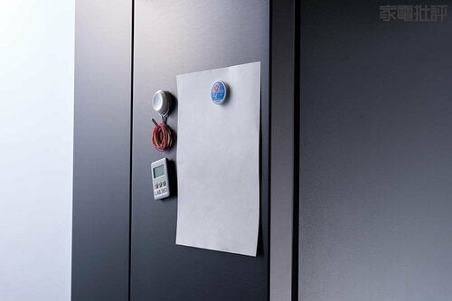 マグネットが前面に貼れるのはパナソニックとシャープだけ 冷蔵庫おすすめ イメージ