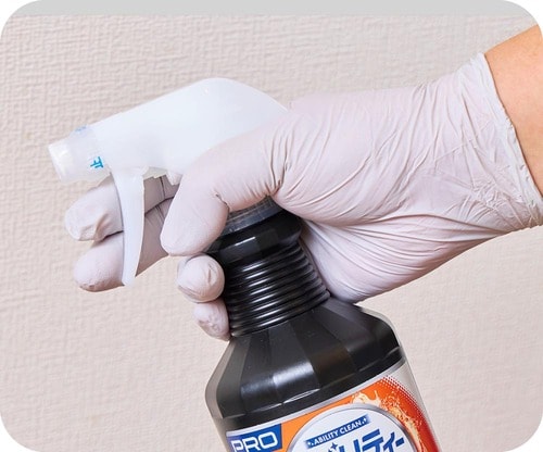 【使いやすさ】やや重めだけど持ち手のバランスがよく扱いやすい 万能洗剤おすすめ イメージ