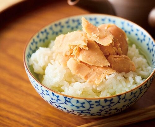 塩味を生かした鮭茶漬けにピッタリ! 鮭フレークおすすめ イメージ