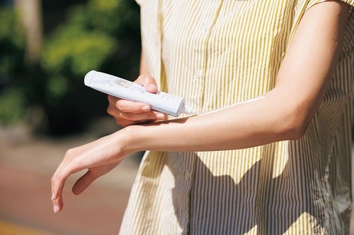 毎日SPFの高い日焼け止めを塗るべきなの? SPF30前後の日焼け止めおすすめ イメージ