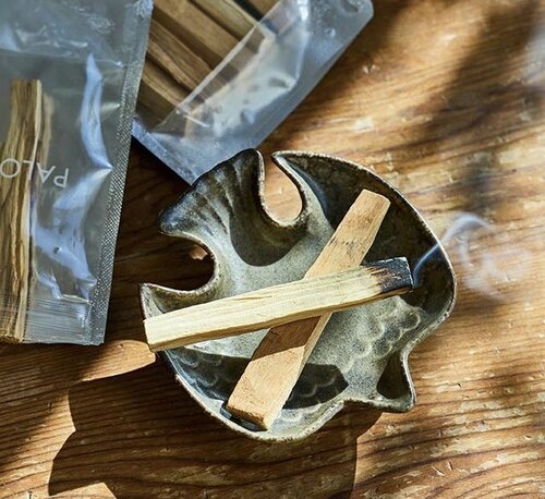 お香のように香りを楽しめる ニトリの便利グッズおすすめ イメージ