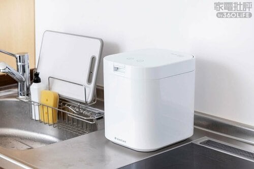 従来よりもコンパクト！ 狭いキッチンにもラクに置ける!! 生ゴミ処理機おすすめ イメージ