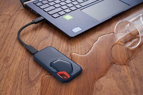 自宅をオフィスに! PCまわりの最強アイテムは?