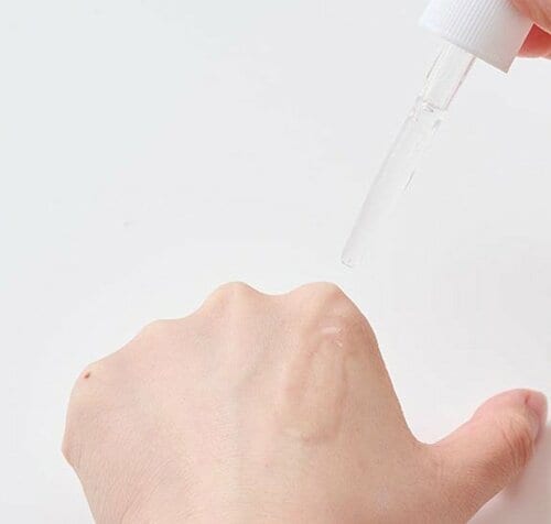 乾燥肌には肌をうるおす保湿美容液をプラス! 保湿美容液おすすめ イメージ