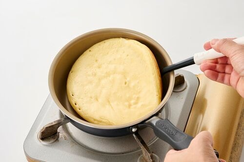 結果：ホットケーキは表面がつややかで中はふわふわ！ イメージ2