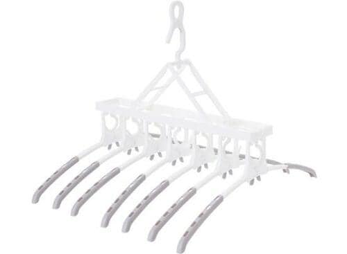 C評価: 干すときに服が重なる！ カインズのスライドハンガー イメージ