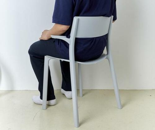 ポイント2:組み立て不要でグラつかない イメージ