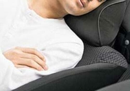 長距離ドライブには サポートクッションが必須！ イメージ3