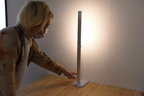 13位: 充電式 LEDデスクライト イメージ3