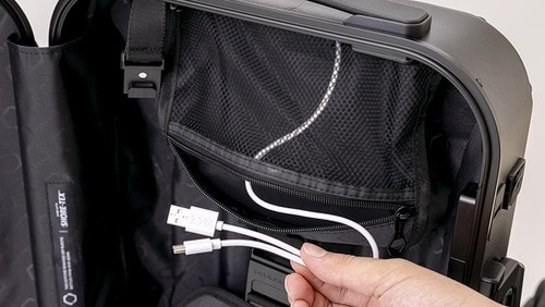 外部ポートから充電もできる イメージ