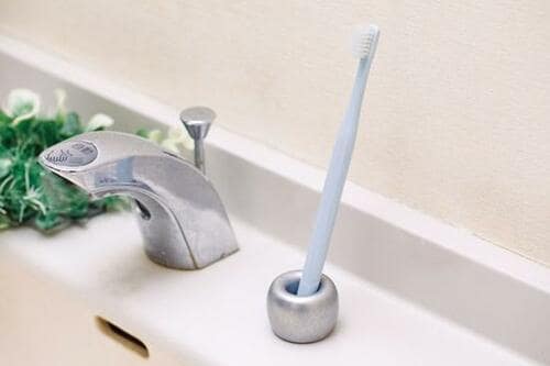 「洗面所の清潔感て難しい!」 という人に、歯ブラシ立てのすすめ イメージ2